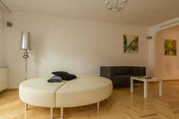 Center - Zentrum Ii